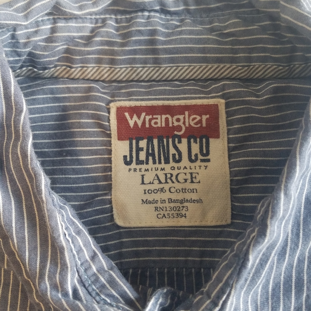 Button down shirt - Picture 2 of 2